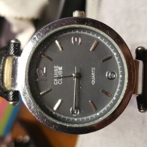 2 for $20😃Cruise Club Silver/Grey Leather Men's Watch